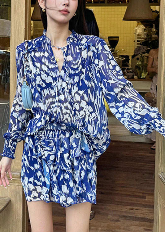 A Vintage Style Shirt with Delicate Timeless Details