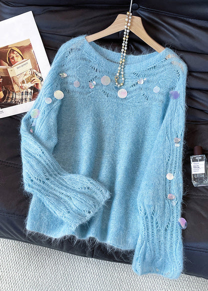 Effortlessly Elegant Sweater with a Timeless Design