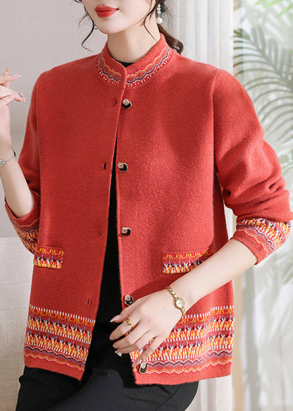 Well Tailored Cardigan with a Graceful Silhouette