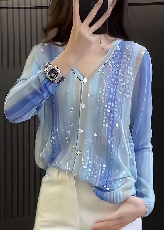 Polished Top with an Effortless Classic Look