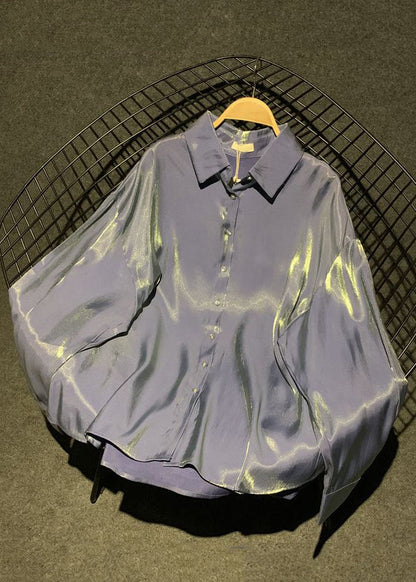 Classic Vintage Shirt with a Flattering Fit