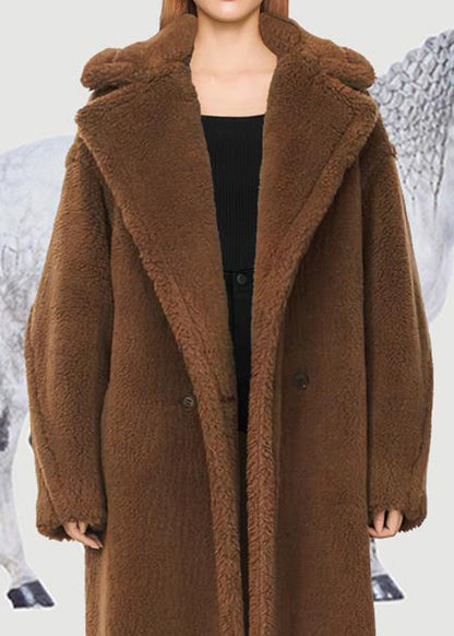 Elegantly Styled Coat for Everyday Wear