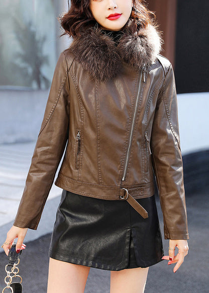 Well Tailored Jacket with a Graceful Silhouette