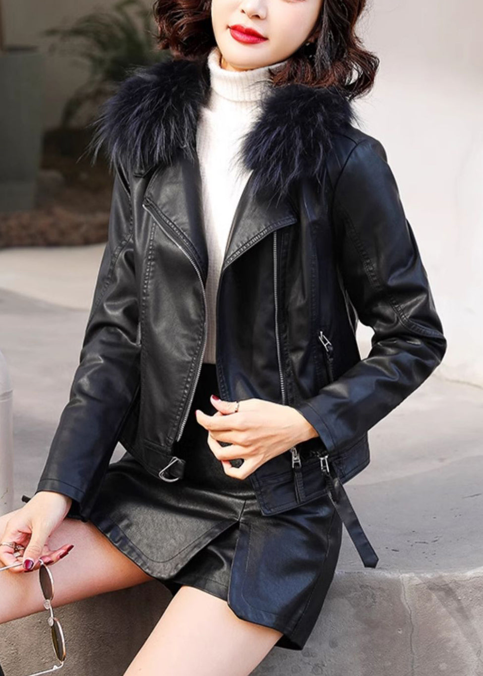Well Tailored Jacket with a Graceful Silhouette