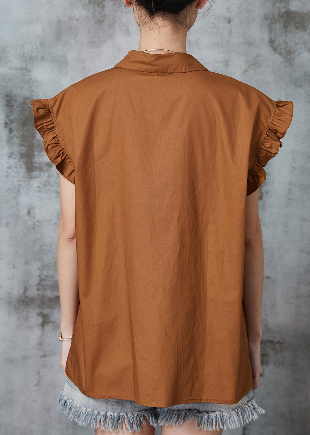 Beautifully Finished Shirt in a Timeless Design