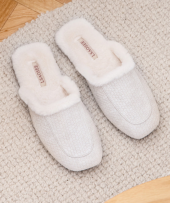 Graceful Orthopedic Slippers for Modern Look