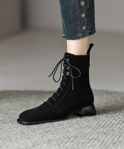 Graceful Orthopedic Boots for Modern Look