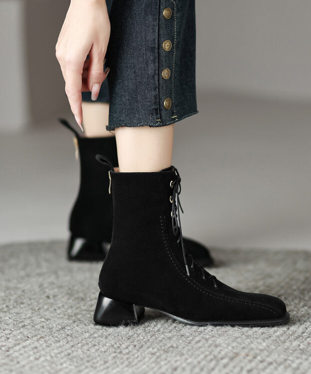 Graceful Orthopedic Boots for Modern Look