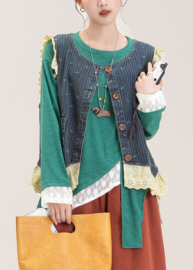 Beautifully Finished Coat in a Timeless Design