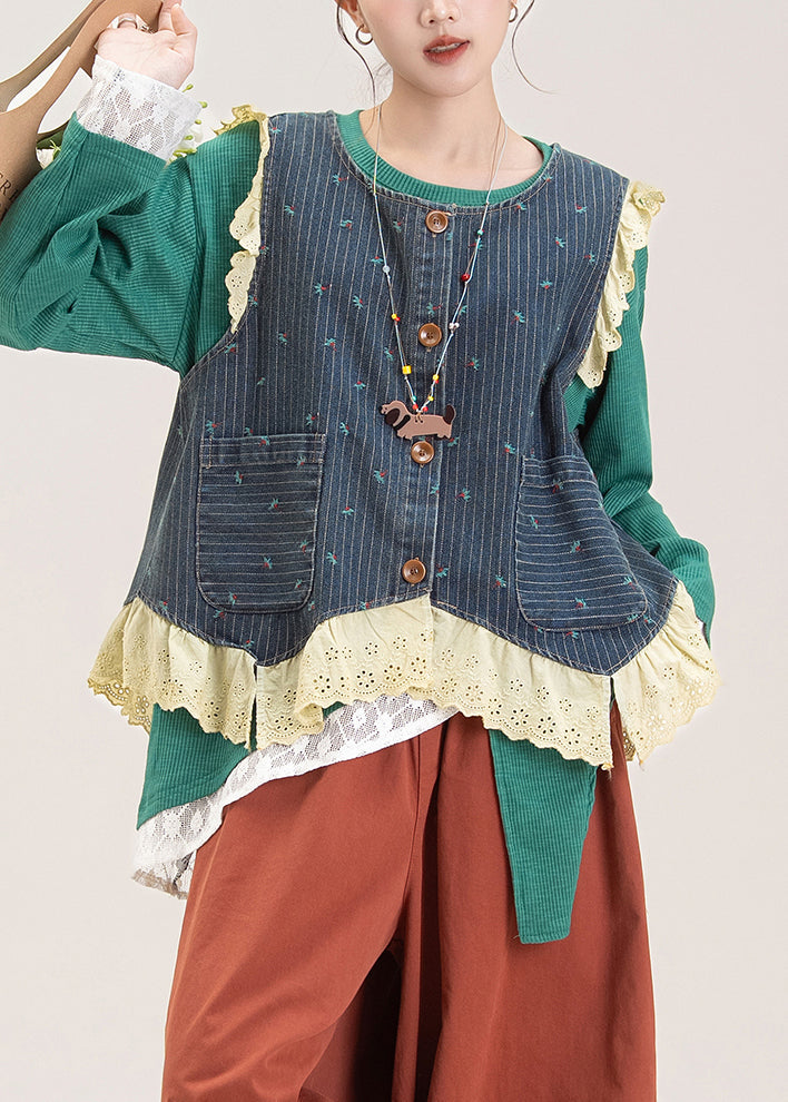 Beautifully Finished Coat in a Timeless Design
