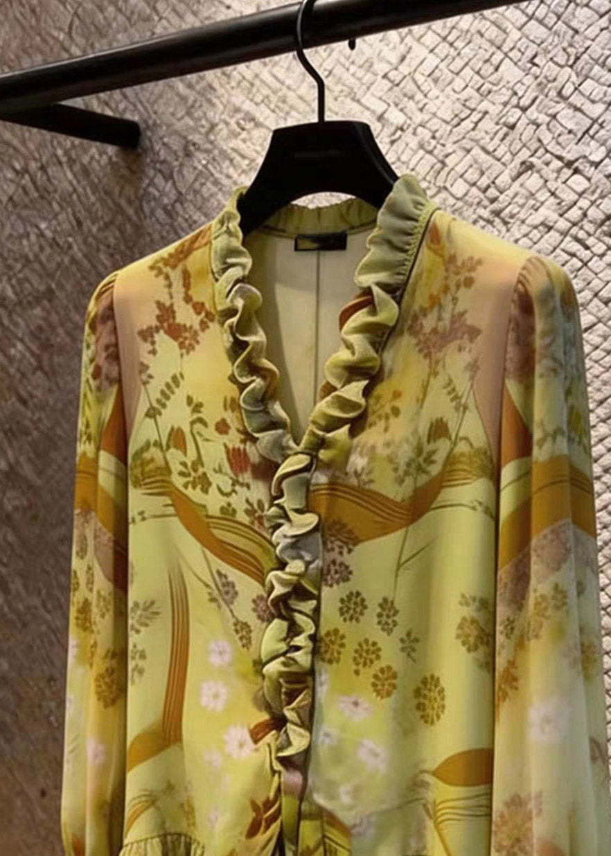 Classic Vintage Shirt with a Flattering Fit
