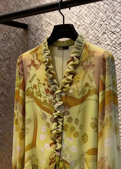 Classic Vintage Shirt with a Flattering Fit