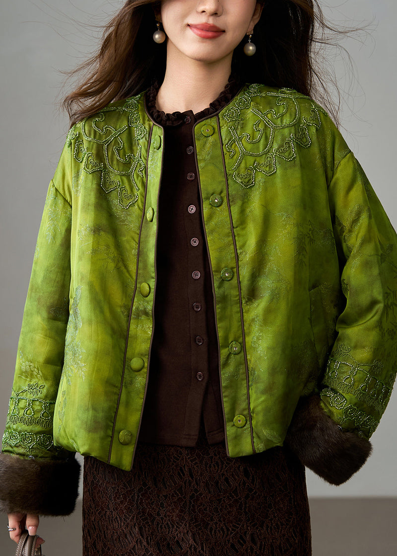 Beautifully Finished Coat in a Timeless Design