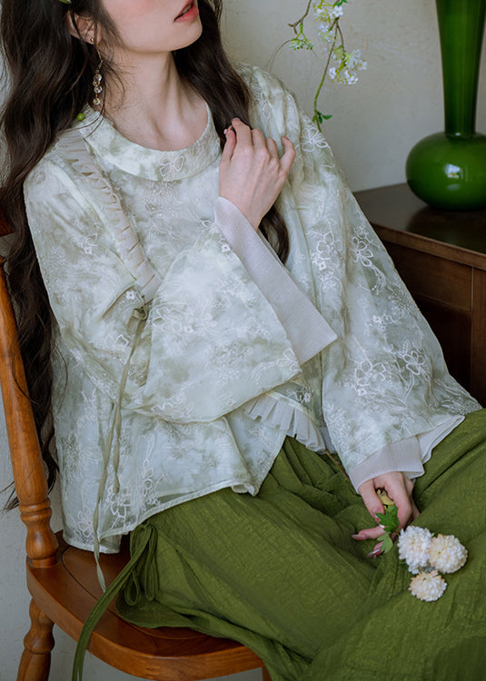 Classic Vintage & Enduringly Stylish Blouse