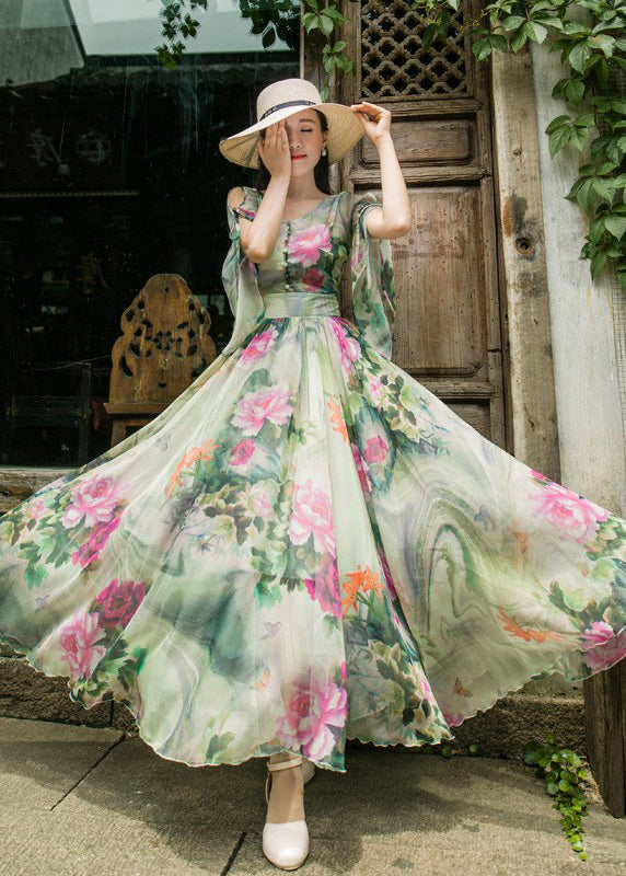 A Vintage Style Dress with Delicate Timeless Details