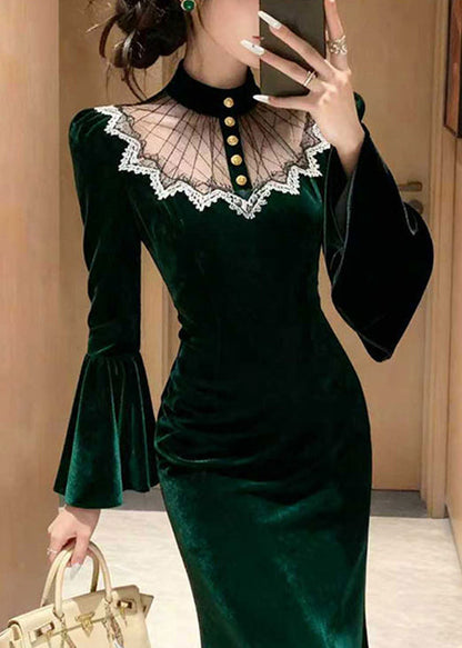 Classic Vintage & Enduringly Stylish Dress