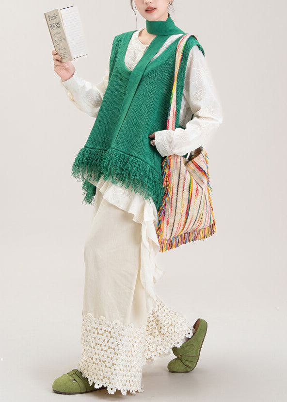 Classic Vintage Pants with a Flattering Fit