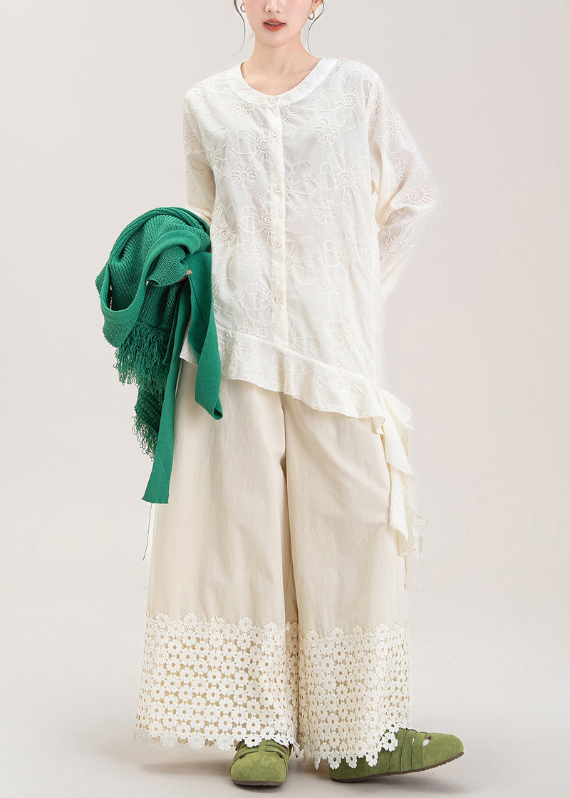 Well Tailored Pants with a Graceful Silhouette