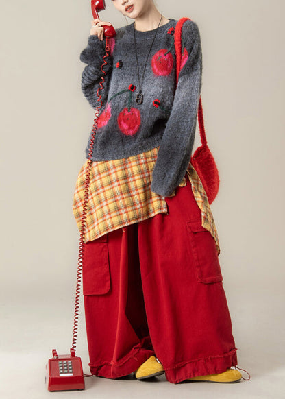 Well Tailored Sweater with a Graceful Silhouette