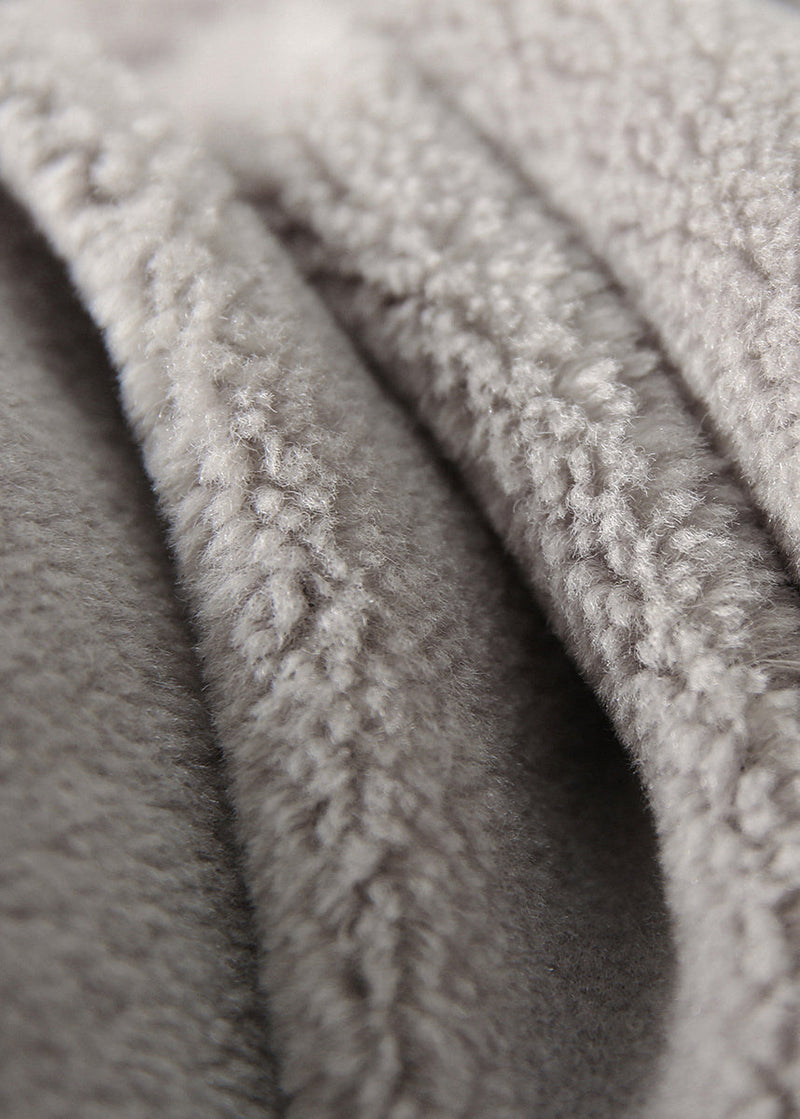 Gracefully Styled Coat for Any Occasion