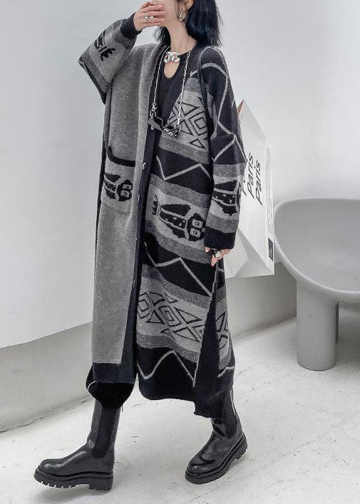 Beautifully Finished Coat in a Timeless Design