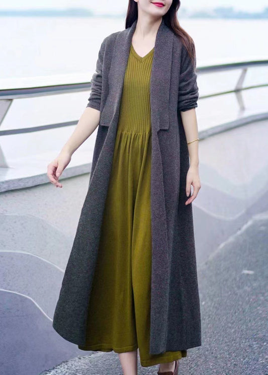 Classic Vintage & Enduringly Stylish Cardigan