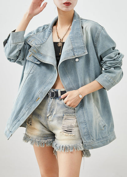 Gracefully Styled Jacket for Any Occasion