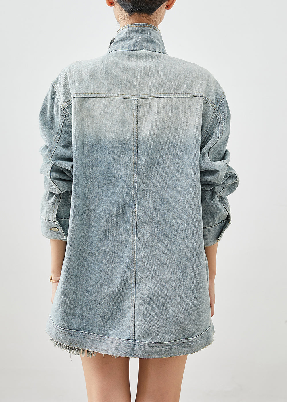 Gracefully Styled Jacket for Any Occasion