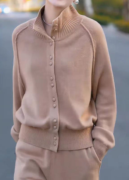 Classic Vintage & Enduringly Stylish Coat