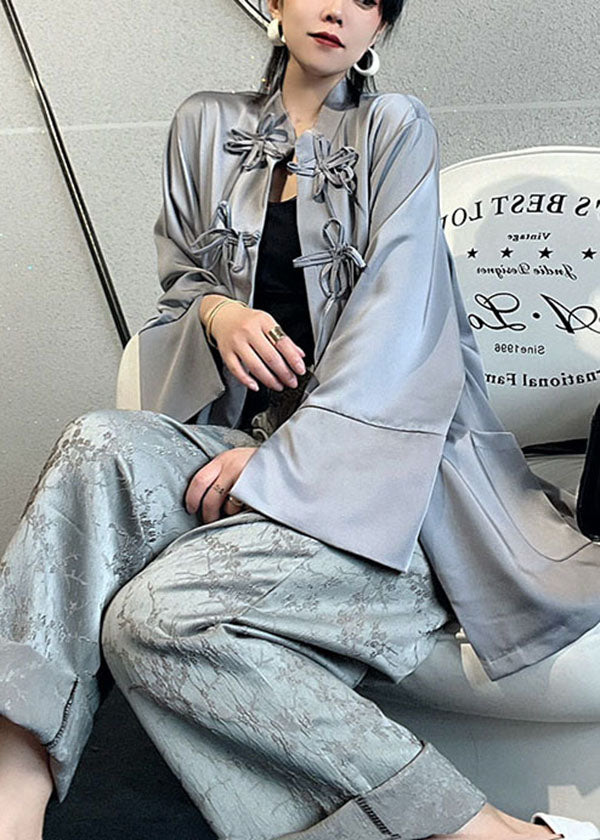 Gracefully Styled Garment for Any Occasion
