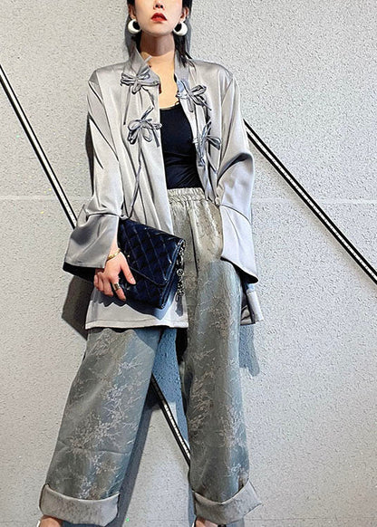 Gracefully Styled Garment for Any Occasion