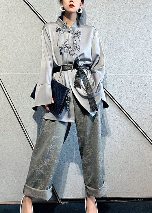 Gracefully Styled Garment for Any Occasion
