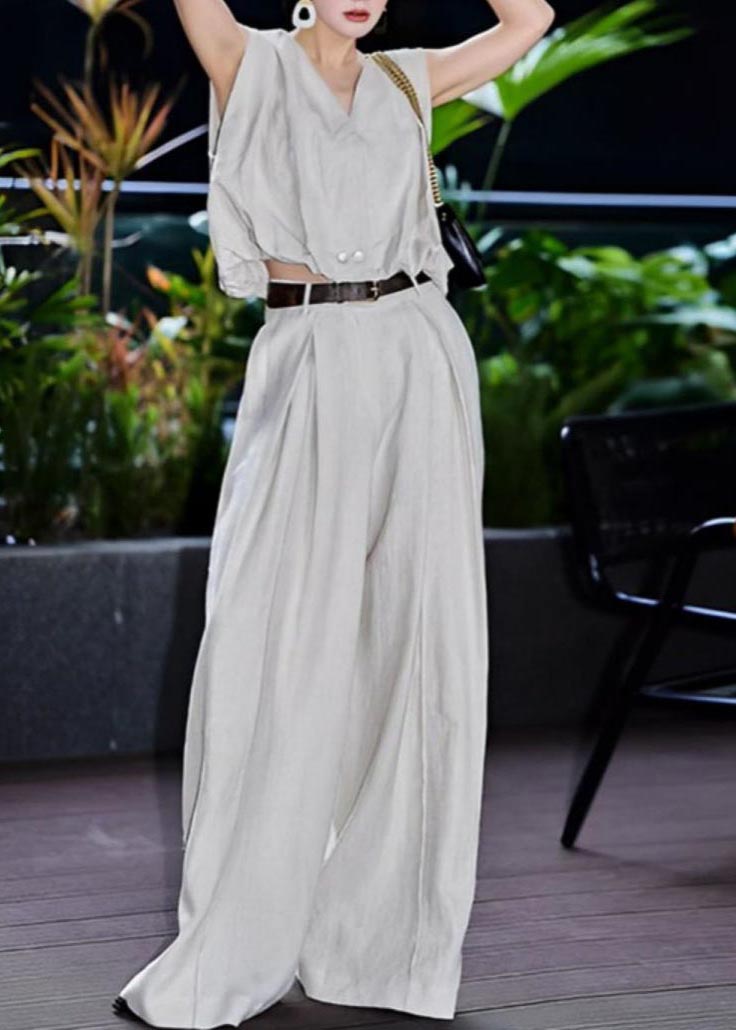 Beautifully Finished Garment in a Timeless Design