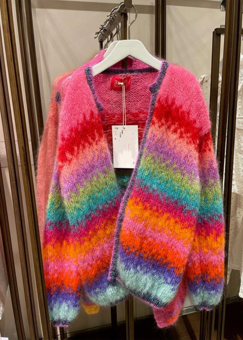 Classic Vintage Cardigan with a Flattering Fit
