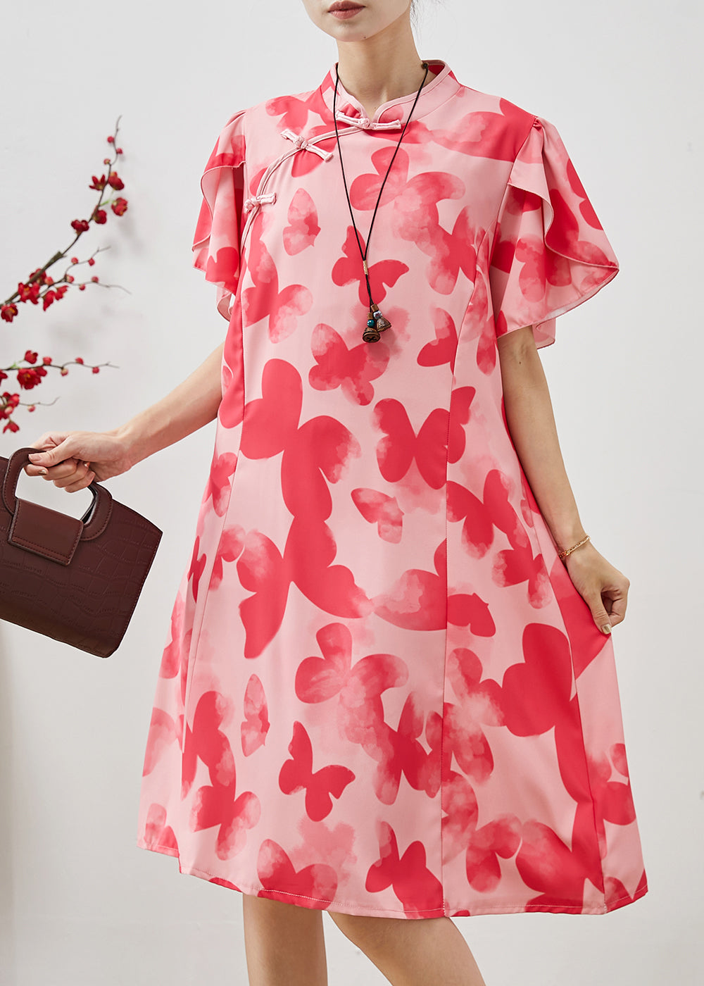 Classic Vintage Dress with a Flattering Fit