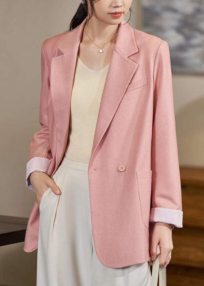 Beautifully Finished Coat in a Timeless Design