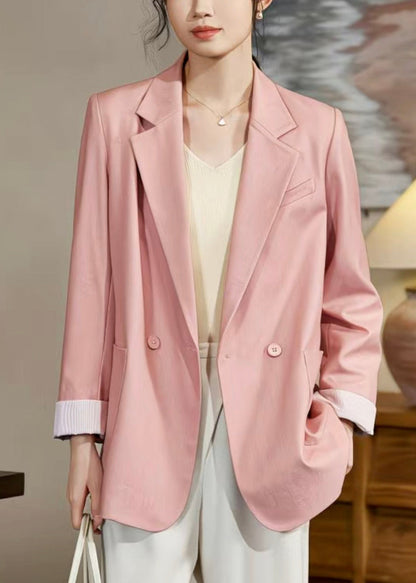 Beautifully Finished Coat in a Timeless Design