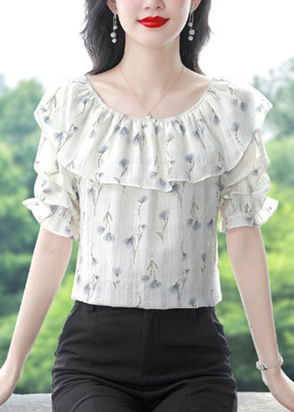 Elegantly Styled Blouse for Everyday Wear