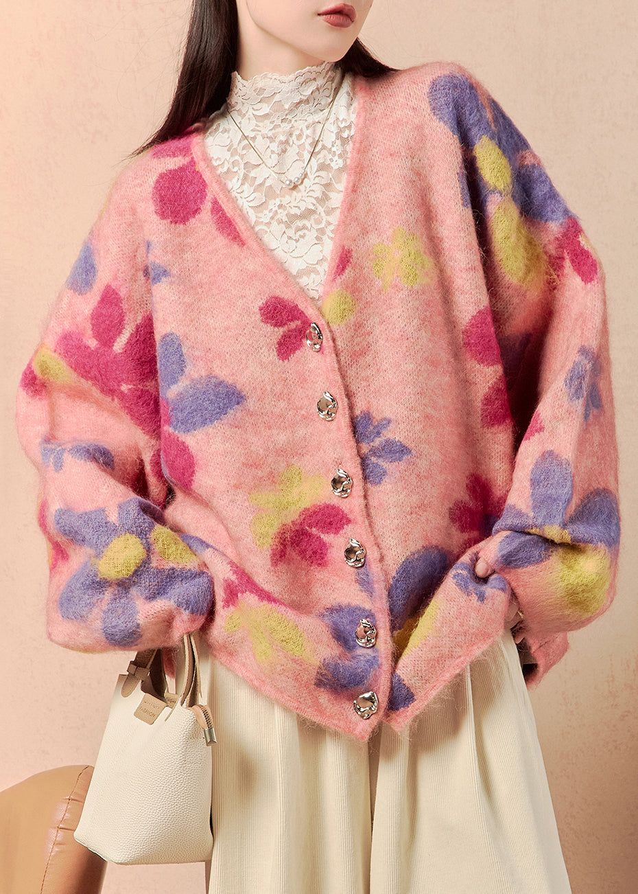 Beautifully Crafted Cardigan in a Classic Style