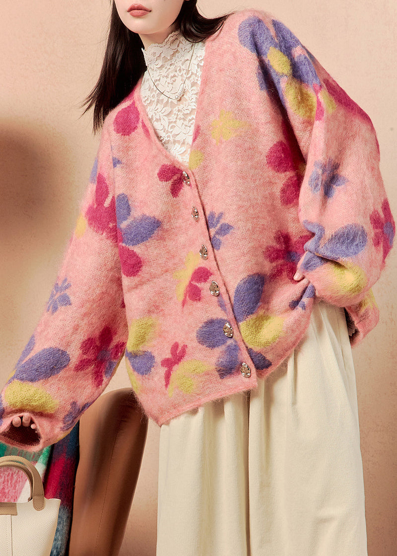 Beautifully Crafted Cardigan in a Classic Style