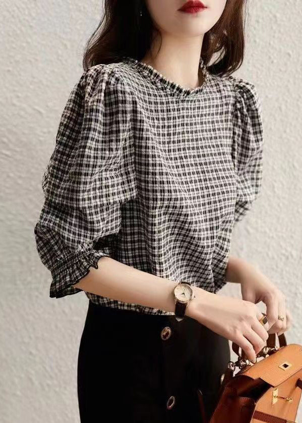 Elegantly Styled Shirt for Everyday Wear
