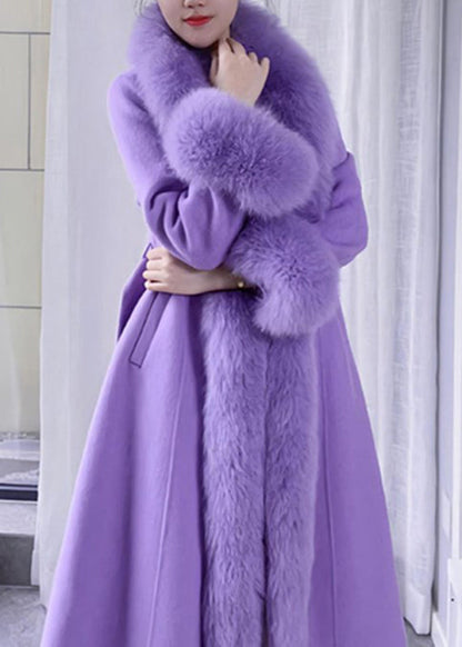 Gracefully Styled Coat for Any Occasion