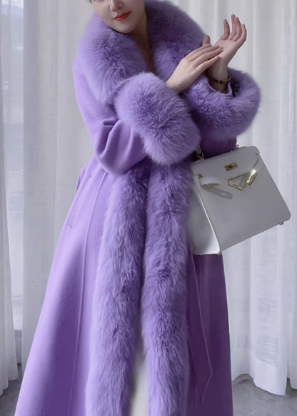 Gracefully Styled Coat for Any Occasion