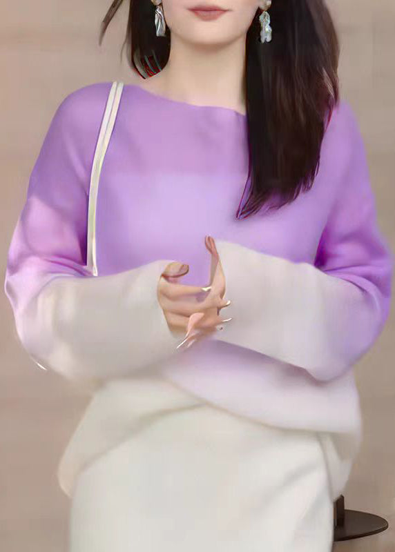 Effortlessly Elegant Sweater with a Timeless Design