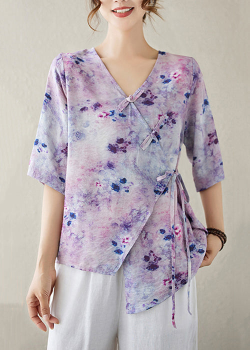 Classic Vintage Shirt with a Flattering Fit