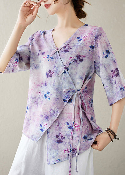 Classic Vintage Shirt with a Flattering Fit