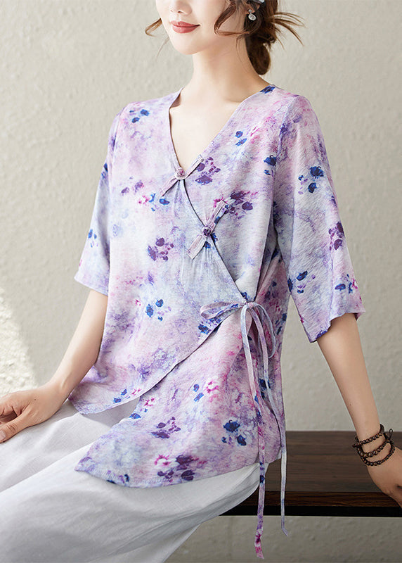 Classic Vintage Shirt with a Flattering Fit