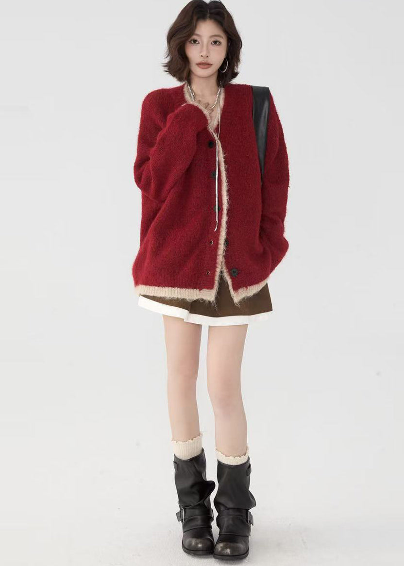 Classic Vintage Cardigan with a Flattering Fit