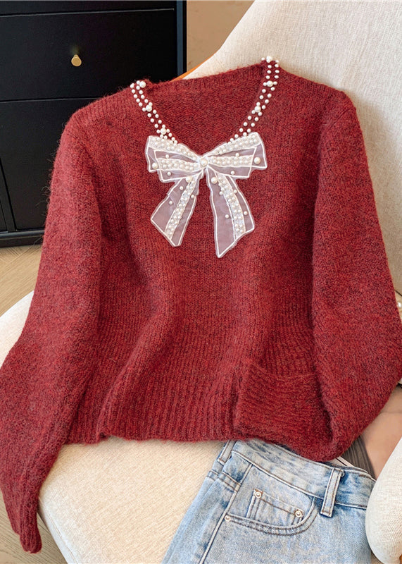Well Tailored Sweater with a Graceful Silhouette