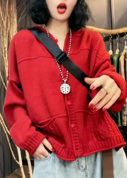 Well Tailored Cardigan with a Graceful Silhouette